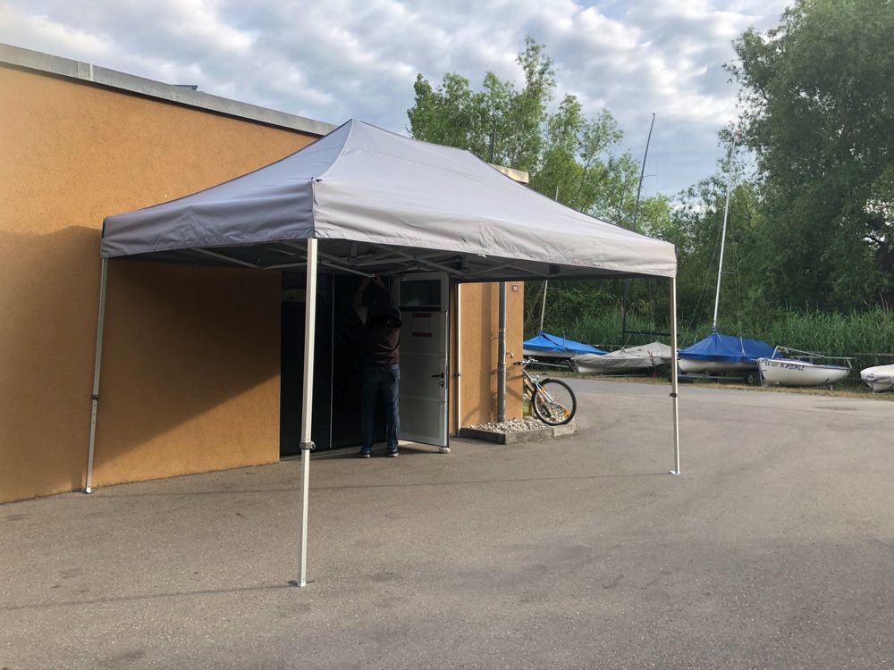 Faltzelt Alutent40 3x4,5m grau (Gebraucht) in Bülach für CHF 650 – nur ...