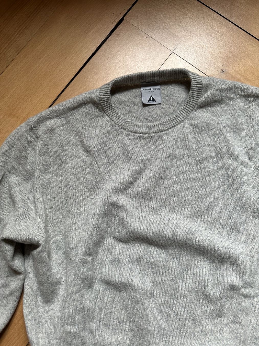 Pulls & Sweat-shirts: UOMINITALIANI - Wollpullover hellgrau S – D'occasion à Zürich par Diazaio 1