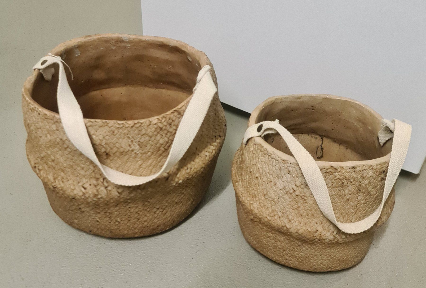 Migros Pots de fleurs: Schöne Pflanzentöpfe 2x – D'occasion à Fehraltorf par Sumin 1