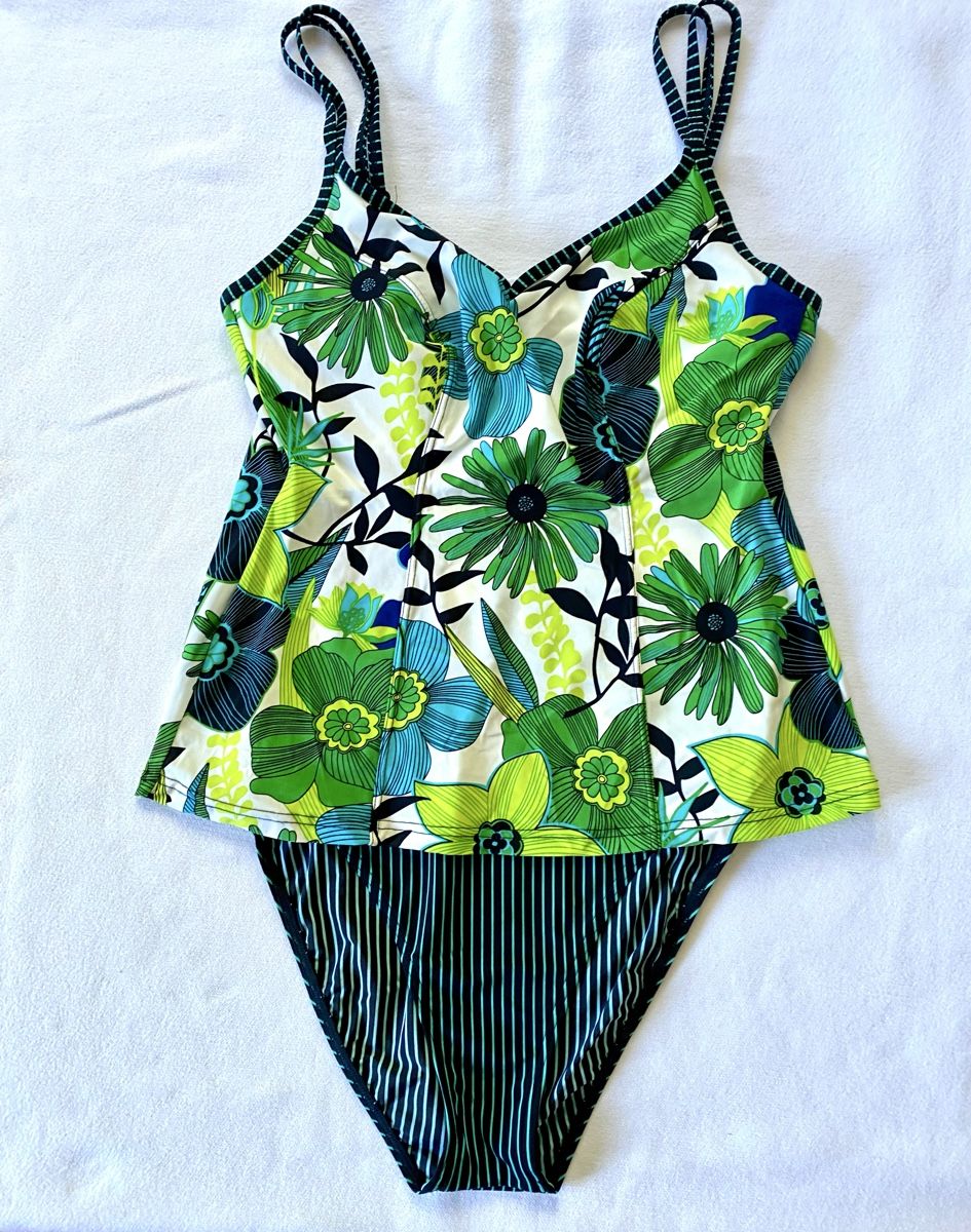 Sunflair Maillots de bain & Bikinis: Tankini, ungetragen, Grösse 38 – Neuf (Voir description) à Reinach BL par mar_9yy7
