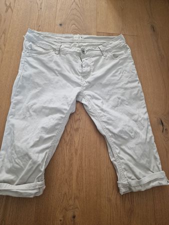 Sommer Caprihose, 7/8beige, Grösse 42 Top Zustand!