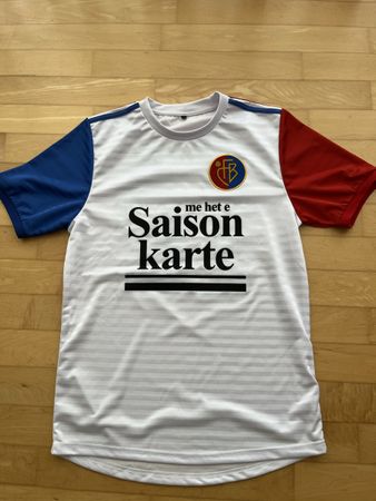 FC Basel Trikot Saisonkarte weiss rot blau Grösse L  