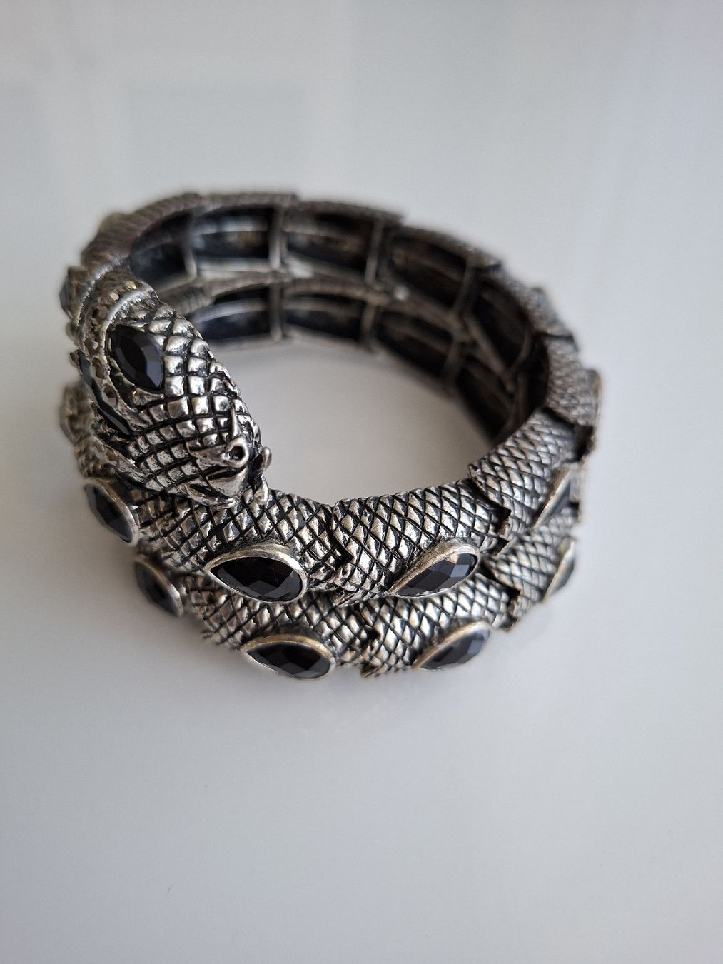 Armbänder & -reifen: Bracelet Serpent Argenté Noir Statement Vintage Extensible – Neu (gemäss Beschreibung) aus Lutry von Sim_Sta 4