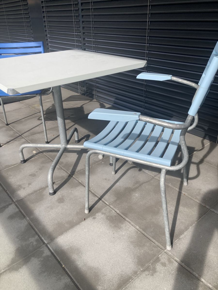 Tables: Klapptisch quadratisch mit 2 x Stuhl – D'occasion à Sempach par diegito_87 1