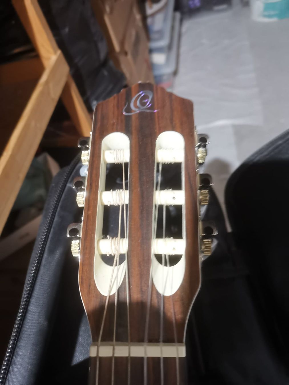 Instruments de musique: Akustische Gitarre – D'occasion à Spreitenbach par Space_X 7