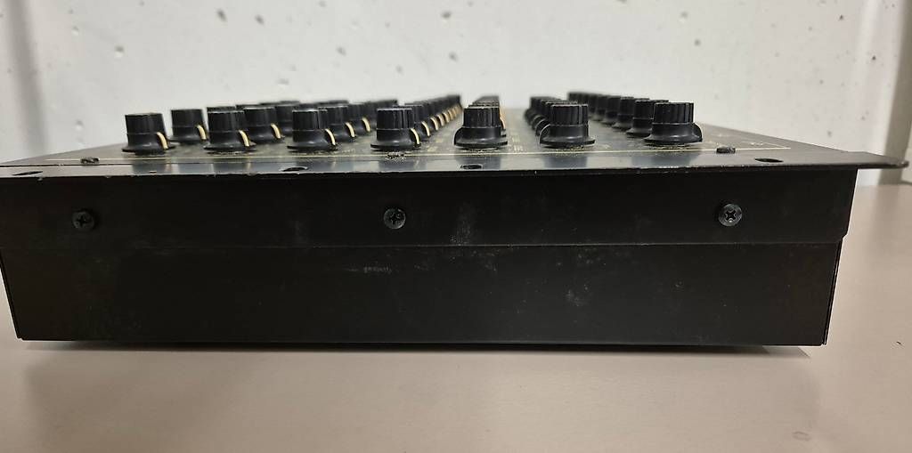Ibanez Console di mixaggio: Ibanez RM 60  6 Kanal Mixer – Usato da Zug venduto da storsi 4