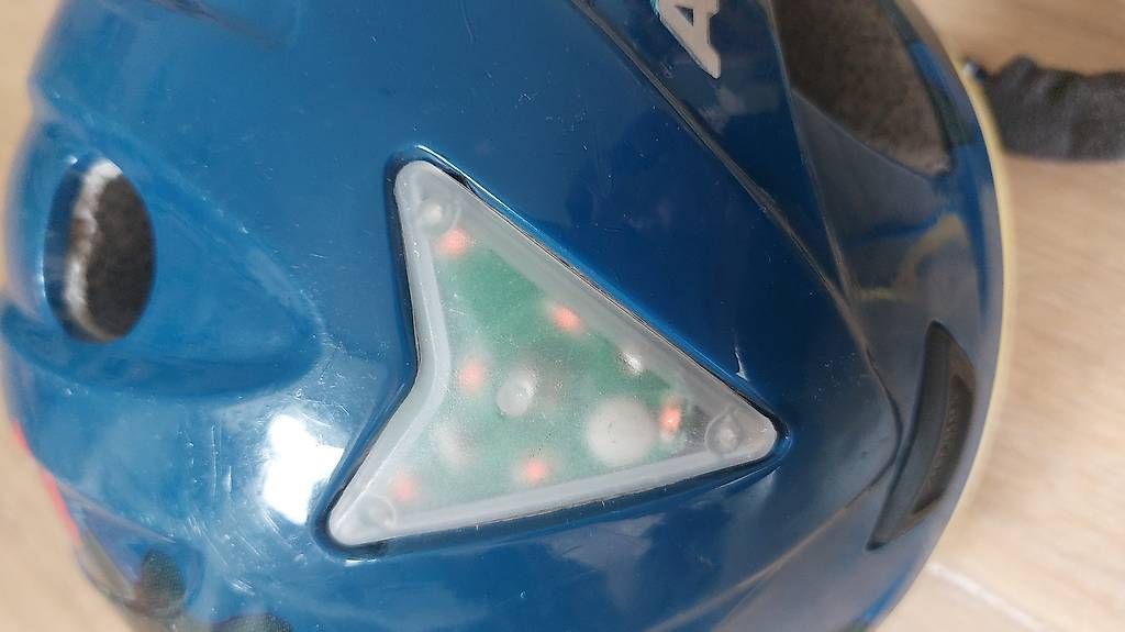 Caschi: Kinderhelm blau – Usato da Richterswil venduto da nimgruet 3