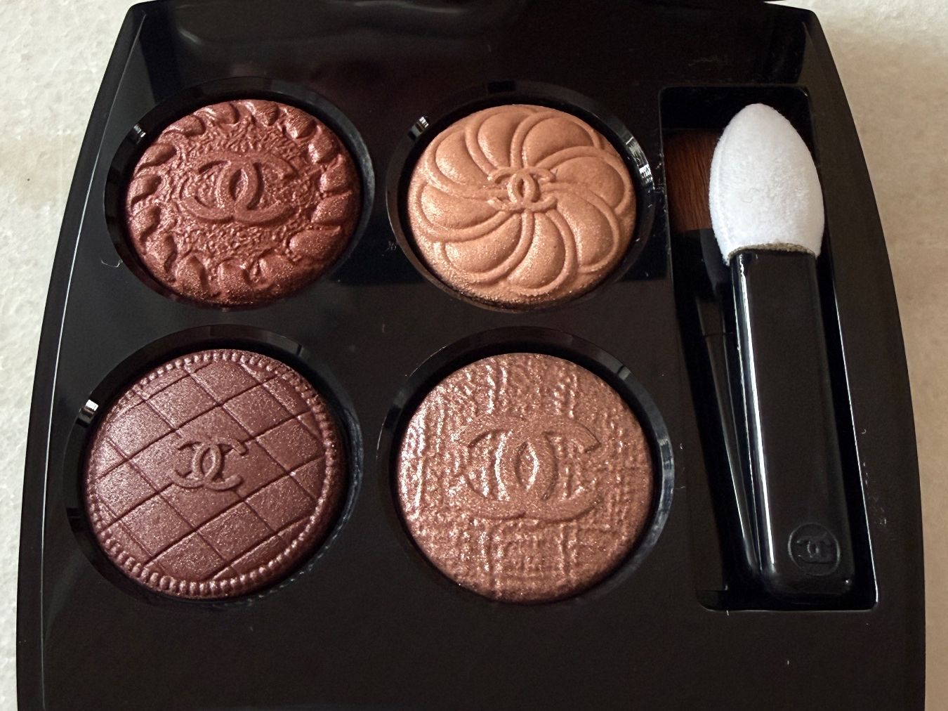 Chanel Make-up: Chanel Lidschatten Limited Edition – Nuovo (secondo la descrizione) da Zürich venduto da luxforless