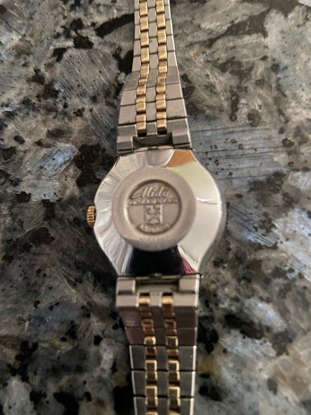 Mido Orologi: Mido Armbanduhr  Comander – Usato da Stüsslingen venduto da Fischermeitli 2