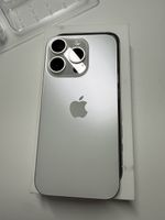 iPhone 15 Pro 128GB Weiss – Mit viel Zubehör