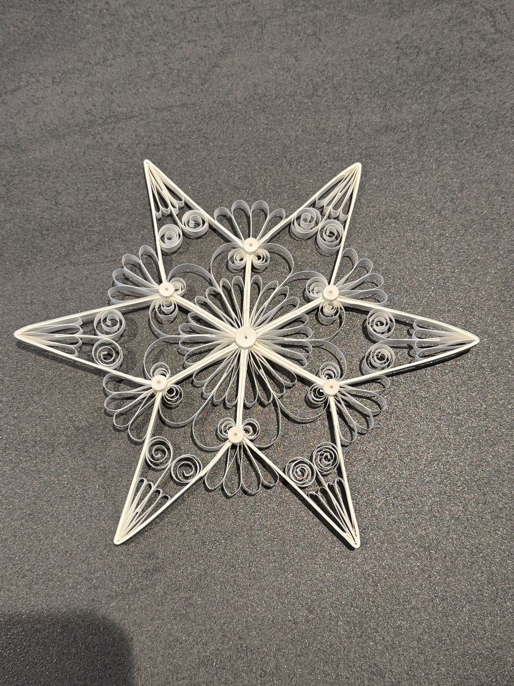Tutte le decorazioni: Papierstern Durchmesser 21 cm – Nuovo (secondo la descrizione) da Liestal venduto da Sun777