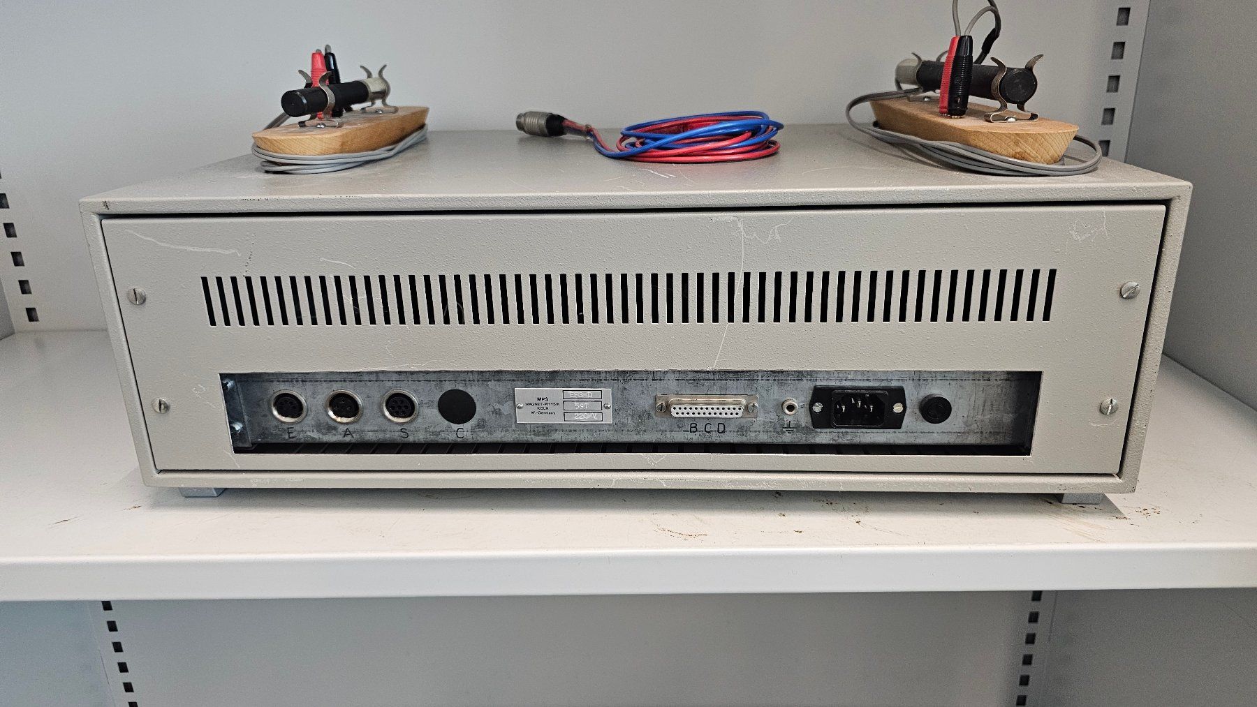 Messen: Fluxmeter-Integrator EF3, Magnet Physik, Dr. Steingröver – Gebraucht aus Boniswil von LakeSide_Boniswil 1