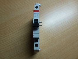 Hilfskontakt HK400 11-L ABB-smissline-S
