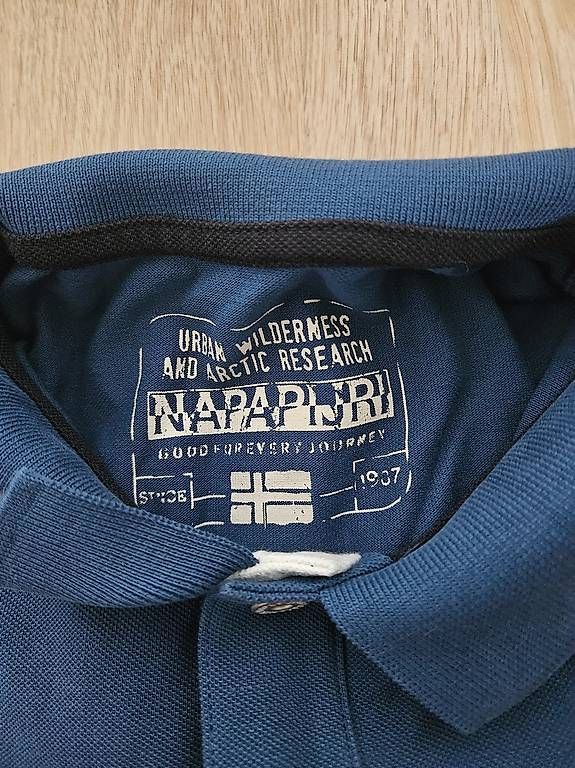 Napapijri Magliette Polo: Langarm Polo Napapirji L – Usato da Altendorf venduto da nab_mxj7 1