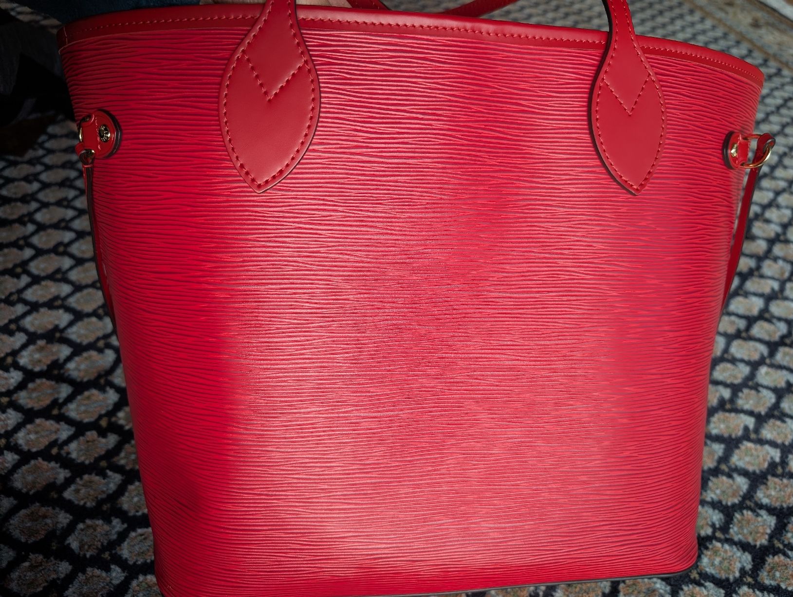 Louis Vuitton Taschen für Damen: Louis Vuitton Red Epi Leather Neverfull Bag + Pouch – Neu (gemäss Beschreibung) aus Glis von livespringly 5