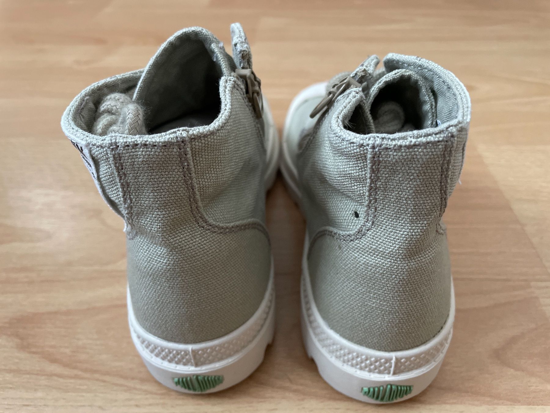 Palladium Schuhe für Mädchen: Schuhe von Palladium Gr. 31 NEU – Neu und originalverpackt aus Waltenschwil von hansnine 4