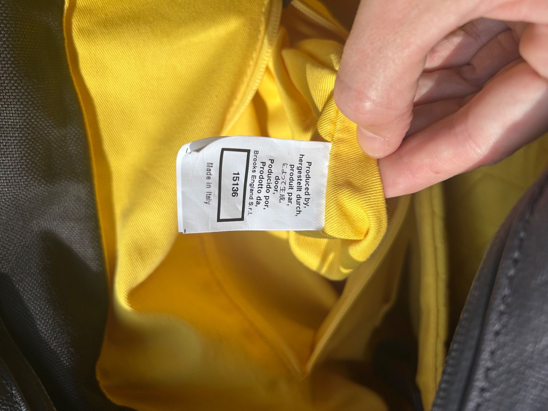 Brooks Borse: Brooks Tasche – Usato da Zürich venduto da nicoleichholzer 8
