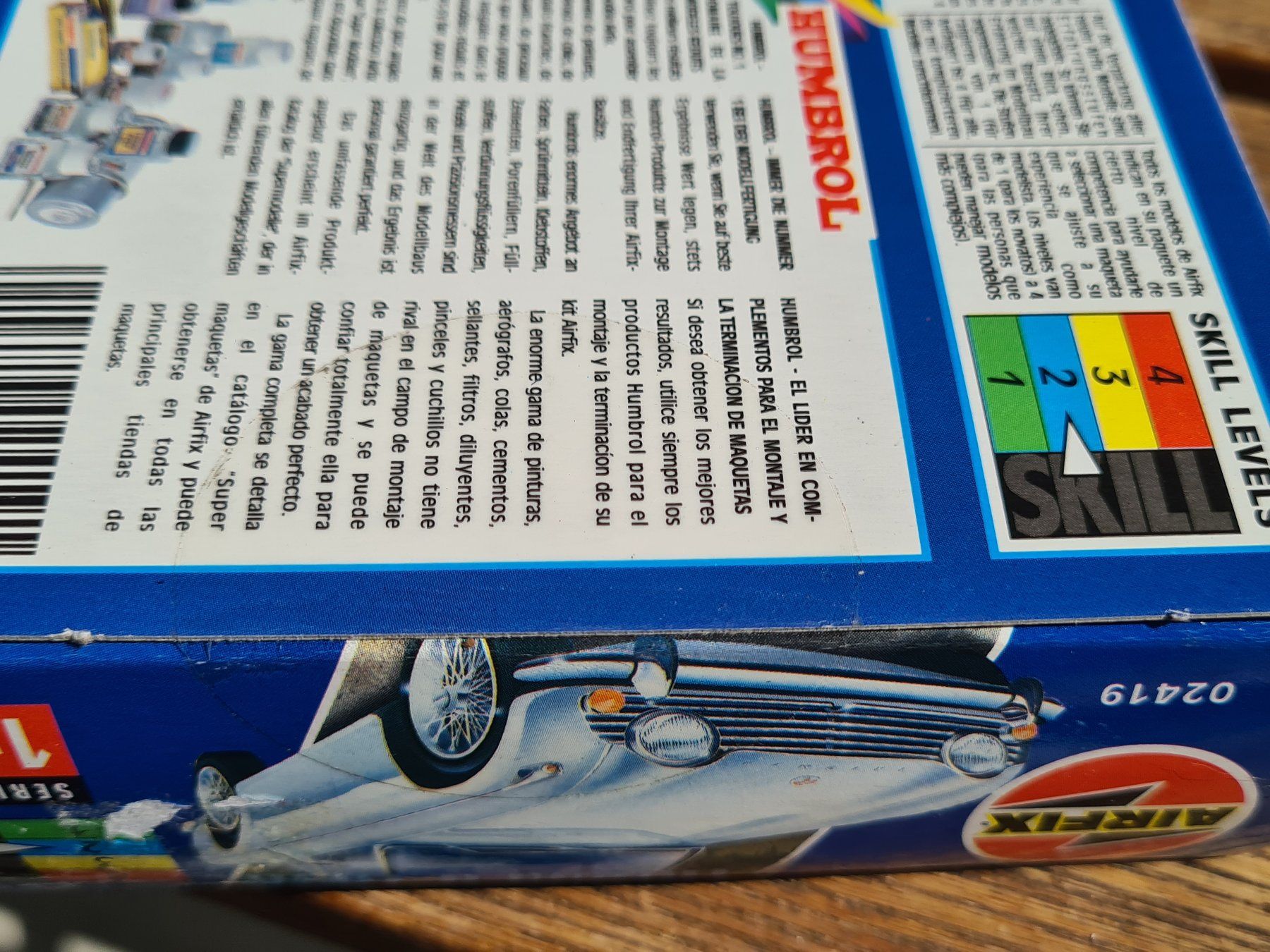 Triumph Modellautos: AIRFIX 32 SCALE Triumph TR4A – Neu und originalverpackt aus Basel von Solarbebop 3