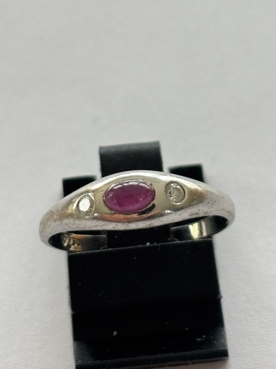 Anelli: Vintage Rubin Ring mit750er Weissgold – Usato da Langnau am Albis venduto da flusspflege 1