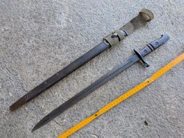 Bajonett für Enfield P14 mit Lederscheide und Koppel