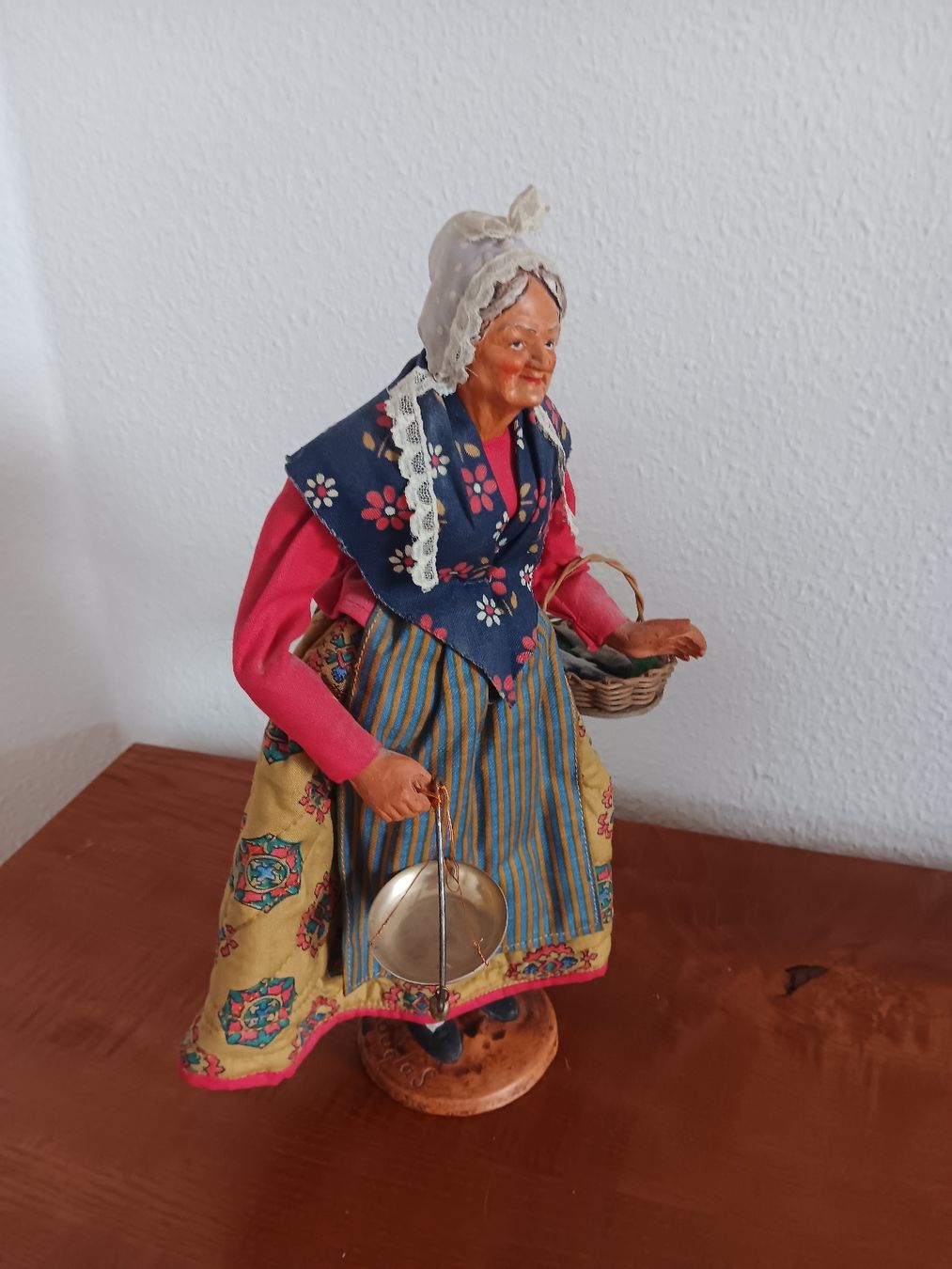 Statuette: Santon de Provence Jouglas – Usato da Lausanne venduto da Grabock 3