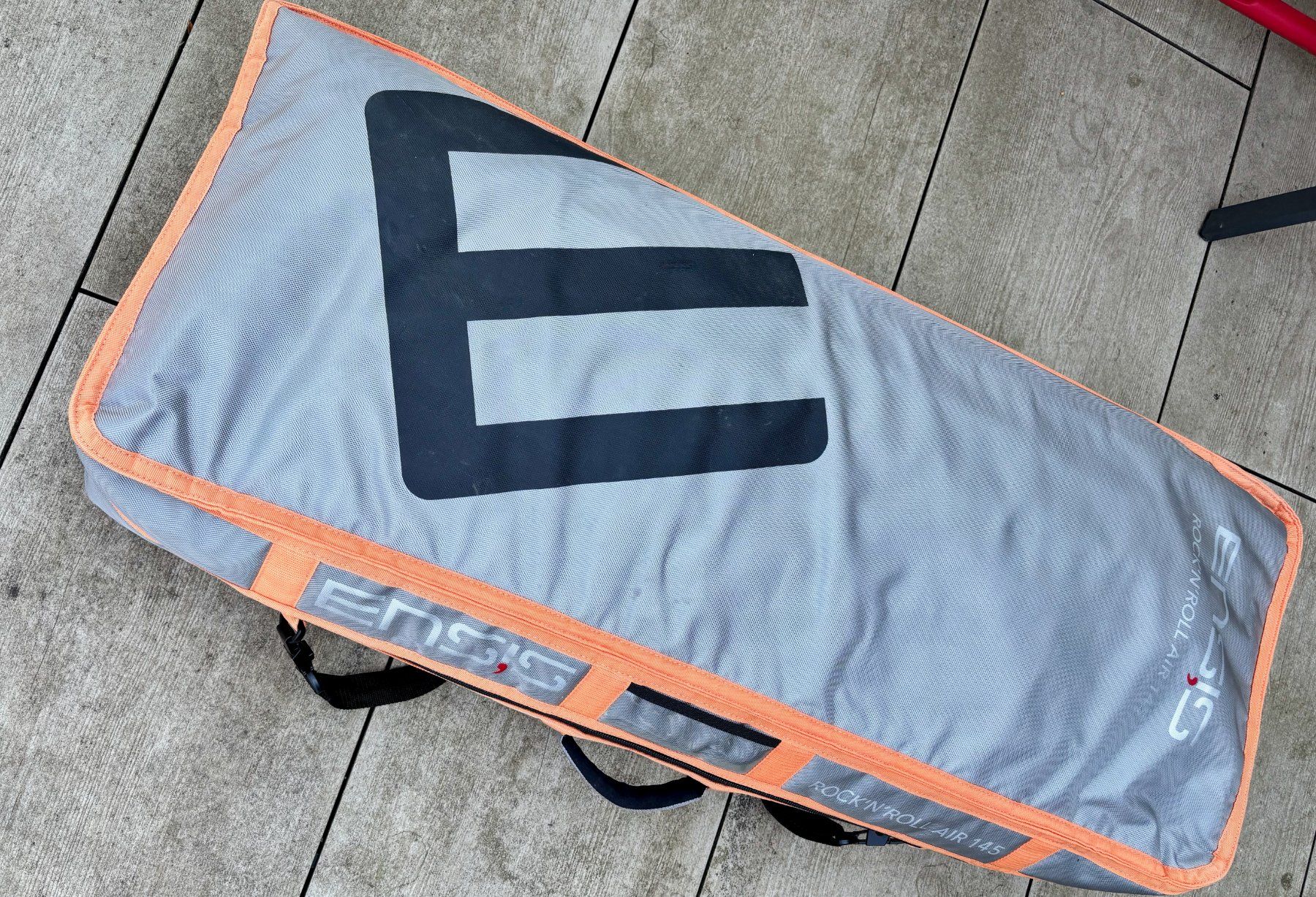 Tavole da surf e di nuoto: Ensis Wingfoil-Einsteiger-Set, aufblasbares Board und Foil – Usato da Aesch/LU venduto da Hupulu 8