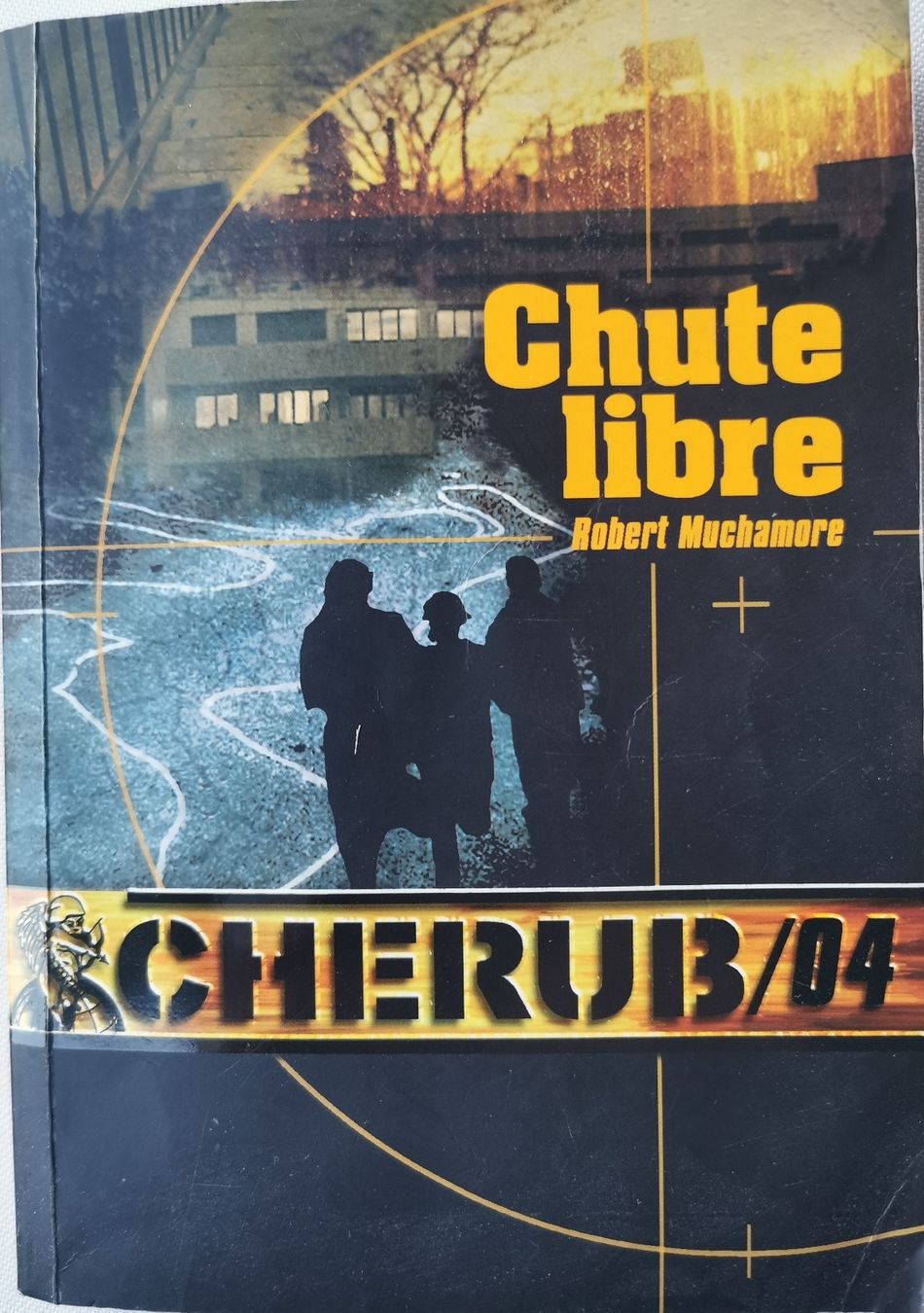 Livres: Livre CHERUB 04 Chute libre Robert Muchamore  – D'occasion à Satigny par NadDid