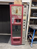 Saeco Snack und Kaffeeautomat rot gebrauchter Zustand