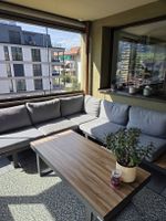 Gartenlounge mit Tischen und Auflagen guter Zustand