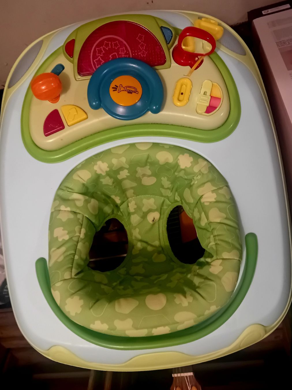 Chicco Wippen & Schaukeln: Chicco Babywalker  – Gebraucht aus Wil SG von led_9bb8