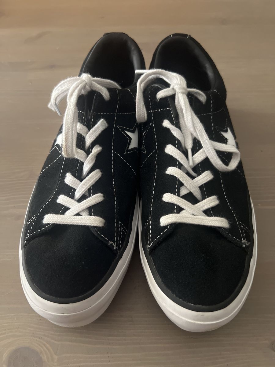 Converse Scarpe da uomo: JOLIE CONVERSE ONE STAR – Usato da Brügg BE venduto da traindenuit