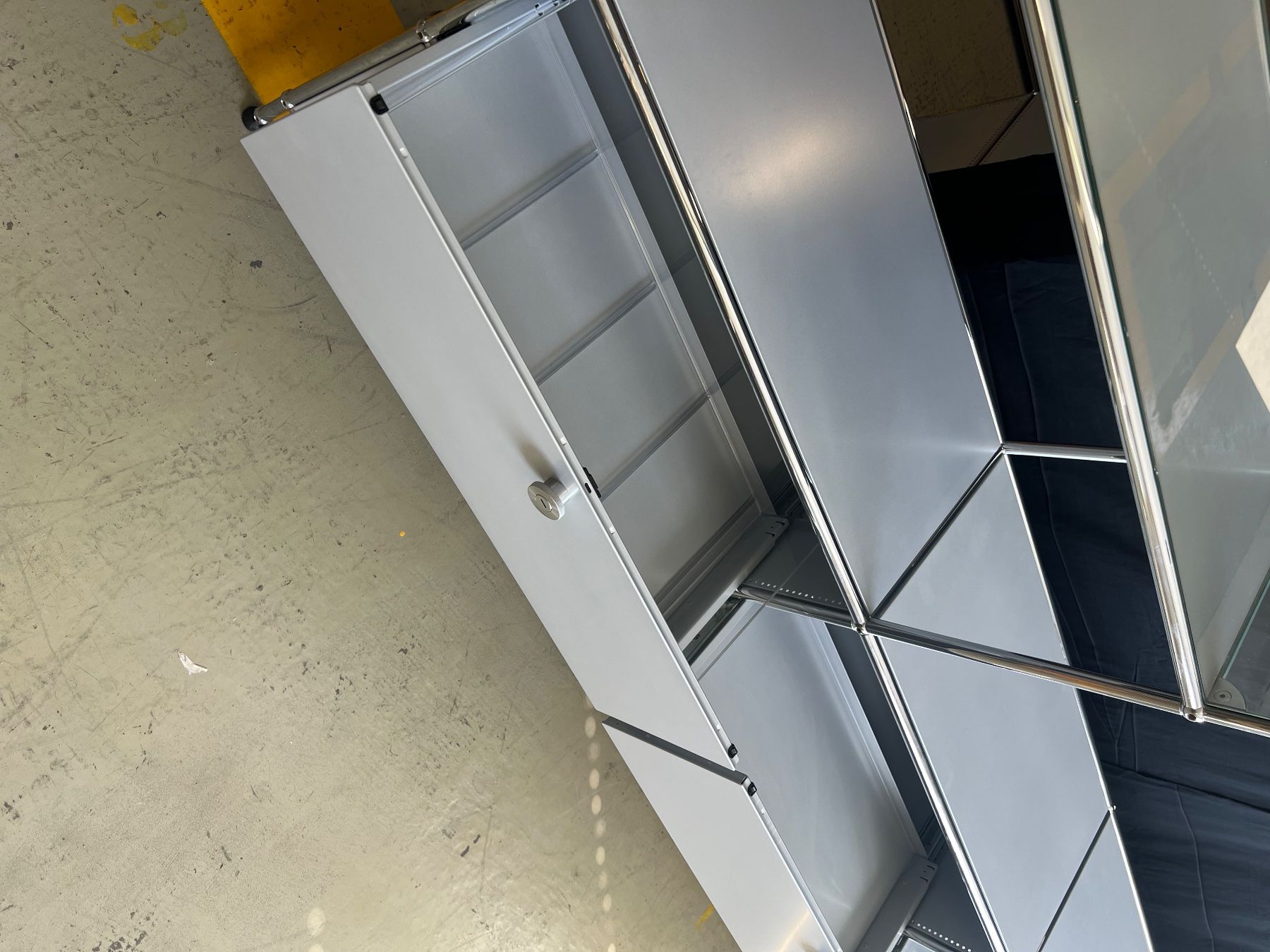 USM Étagères: USM Haller Sideboard – D'occasion à Luzern par B-R 4