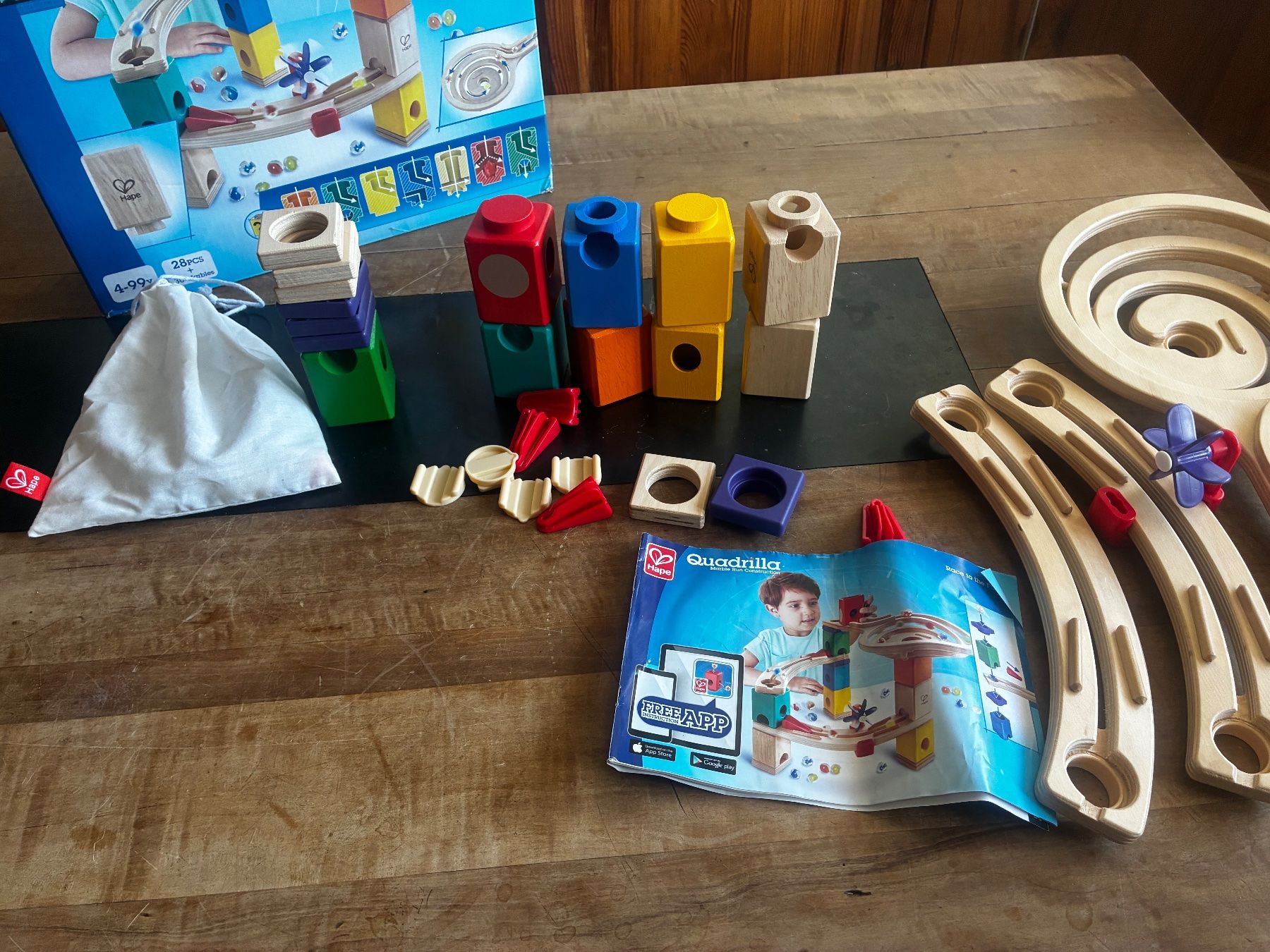 Hape Giocattoli: Hape Quadrilla Set komplett – Usato da Zollbrück venduto da outlet16 2