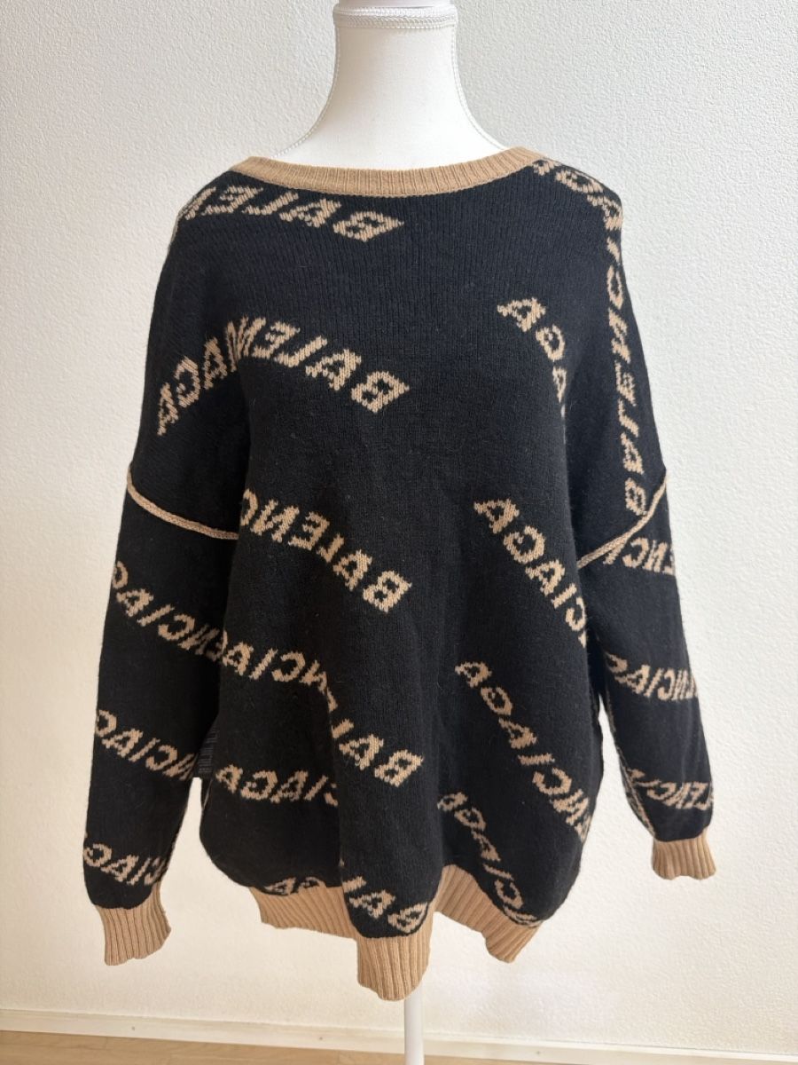 Balenciaga Maglioni & Felpe: Balenciaga Wollpullover, Top Zustand, Grösse M, Winter – Nuovo (secondo la descrizione) da Effretikon venduto da MaisonNade 2