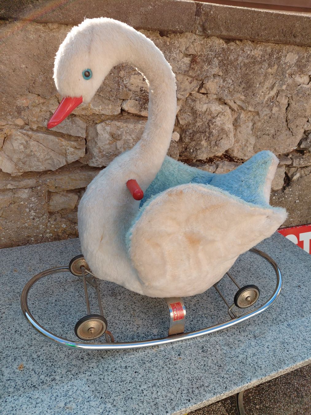 Altre altalene da giardino: Cygne à bascule et roulettes – Usato da Noiraigue venduto da pel_ny7d