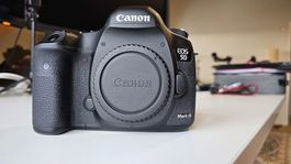 Canon EOS 5D Mark III Top Zustand, nur ca. 8’400 Auslösung