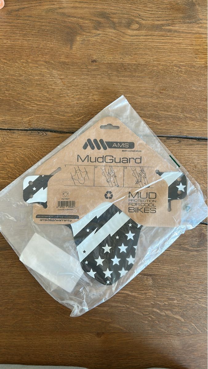 Pezzi di ricambio: AMS MudGuard Patriot neu – Nuovo (secondo la descrizione) da Untervaz venduto da PhilipFausch01
