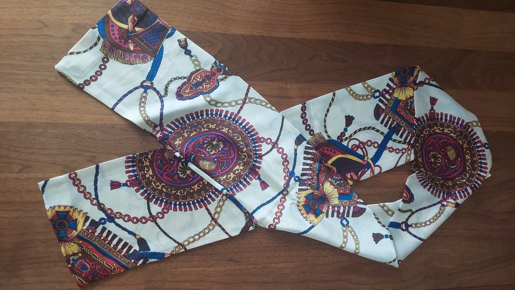 Foulard & Sciarpe: Twilly - Seidenschal - NEU – Nuovo e nell'imballaggio originale da Hittnau venduto da Razorback_1971 2