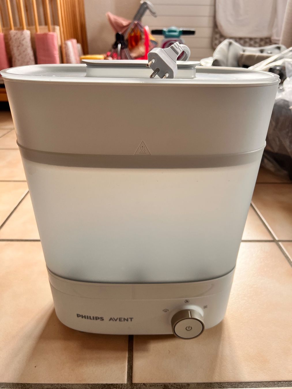Baby-Mahlzeiten: Stérilisateur & sèche-biberons Philips Avent – Gebraucht aus La Chaux-de-Fonds von boss89 2
