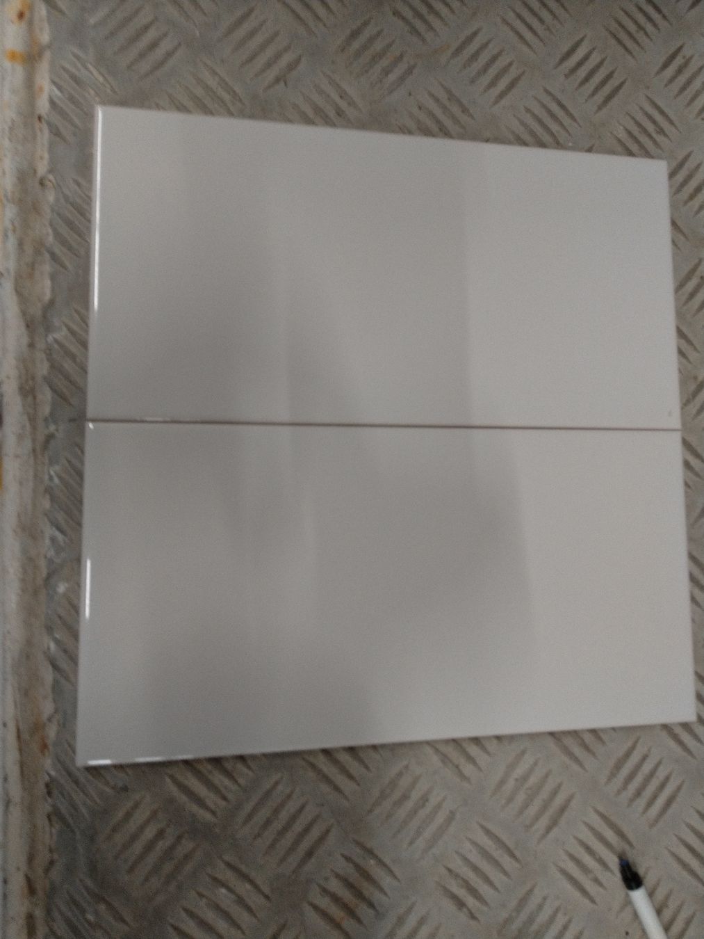 Piatti di portata: Wand Platten weiss Glanz – Nuovo (secondo la descrizione) da Breitenbach venduto da mse_52th