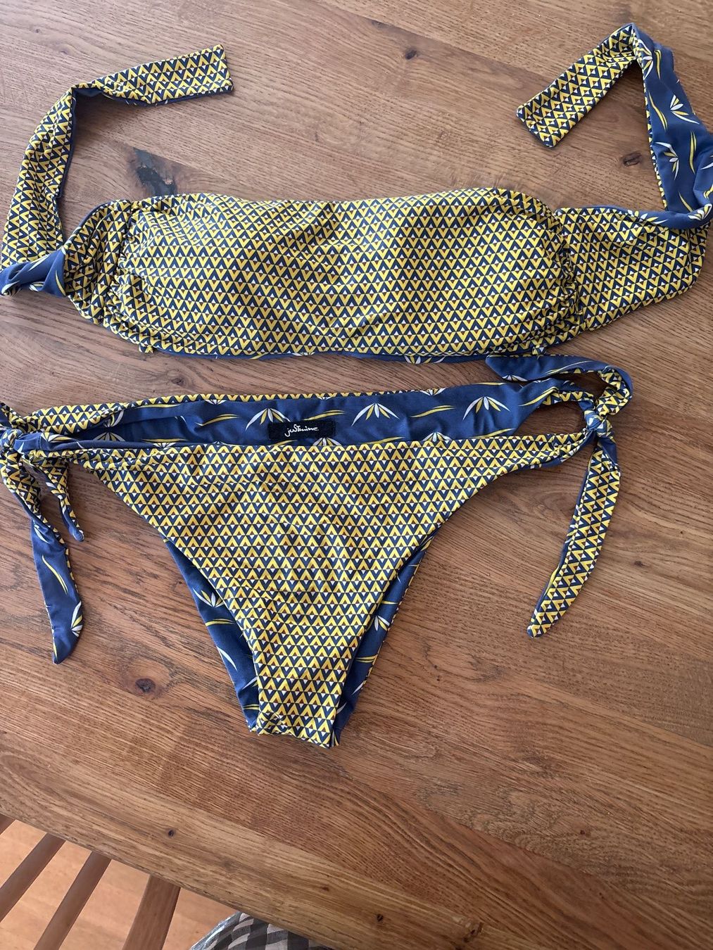 Costumi da bagno & Bikini: Costume da bagno Justmine due pezzi reversibile – Usato da Basel venduto da lar_qm2r 1
