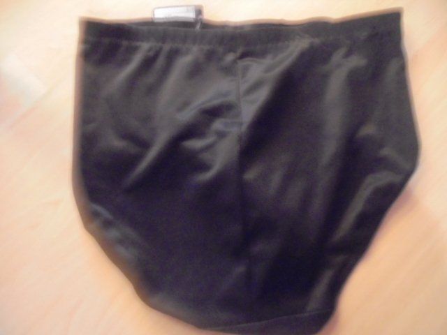 C&A Sonstige Unterwäsche: Slip schwarz Gr. 44/46 C&A NEU – Neu (gemäss Beschreibung) aus Hinwil von Glasperlen 1