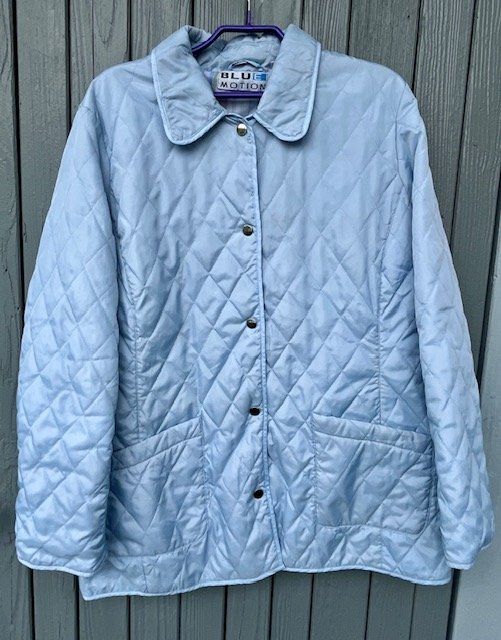 Giacche: Leichte hellblaue Steppjacke – Usato da Ottikon venduto da lo99