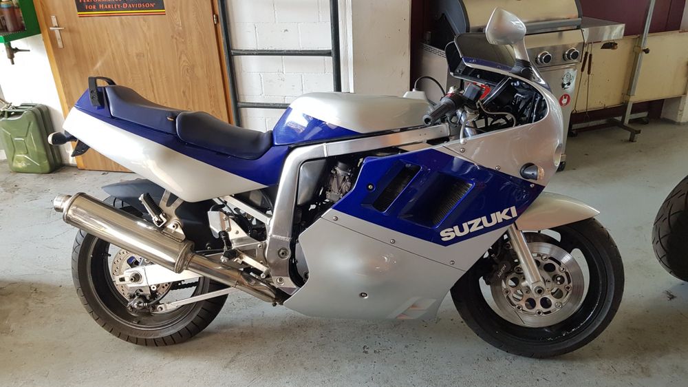 Suzuki GSX R 1100 1989 | Kaufen auf Ricardo