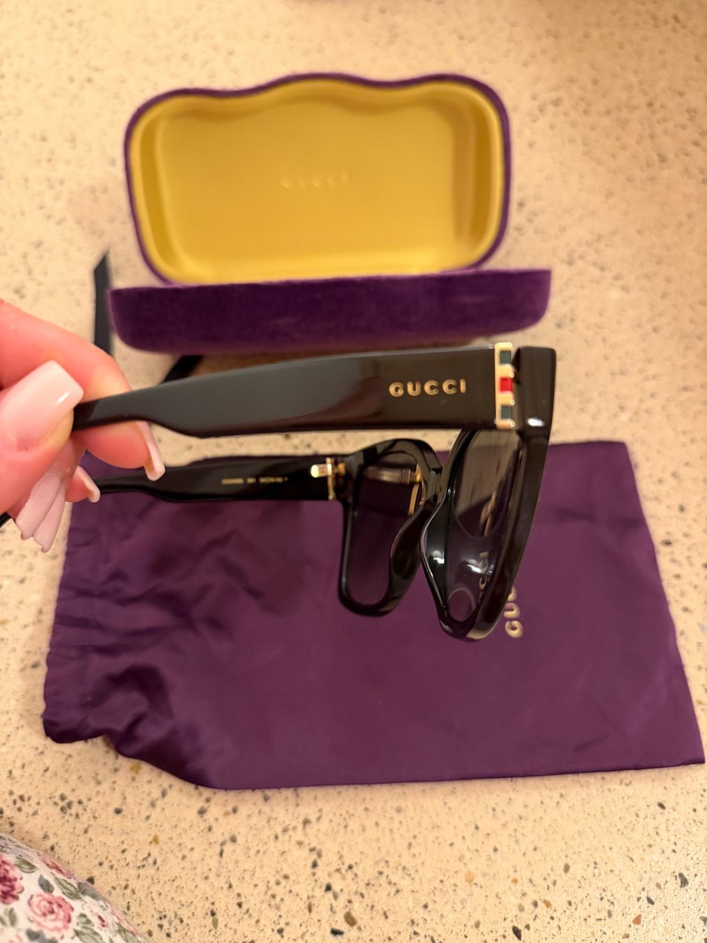 Gucci Occhiali & Lenti: Gucci Damen Sonnenbrille – Nuovo (secondo la descrizione) da Brüttisellen venduto da ako_7mlf 2