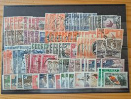 Briefmarken weltweit auf STeckkarte A9 Zustand gemäss Bild