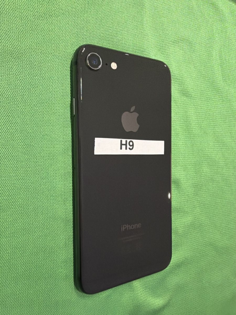 Apple Portables: iPhone 8 / 256Gb / Schwarz / 100% Akku / H9 – D'occasion à Arbon par BaX_94 4