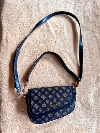 Guess Umhängetasche DREAM NEU