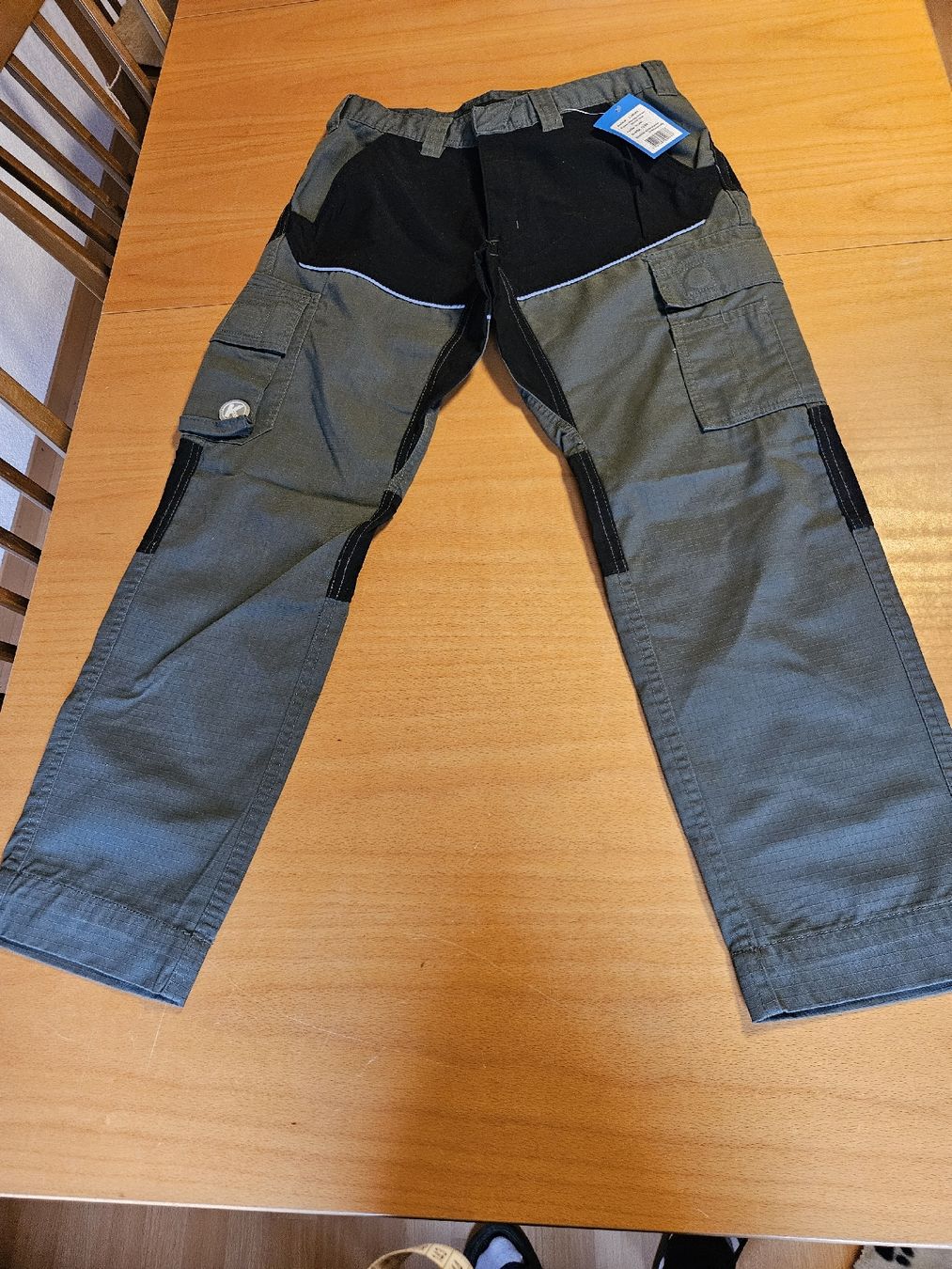 Pantaloni: Shortleg Krenger Stretch Hose, Gr. 38 – Nuovo e nell'imballaggio originale da Gutenburg venduto da Andle219