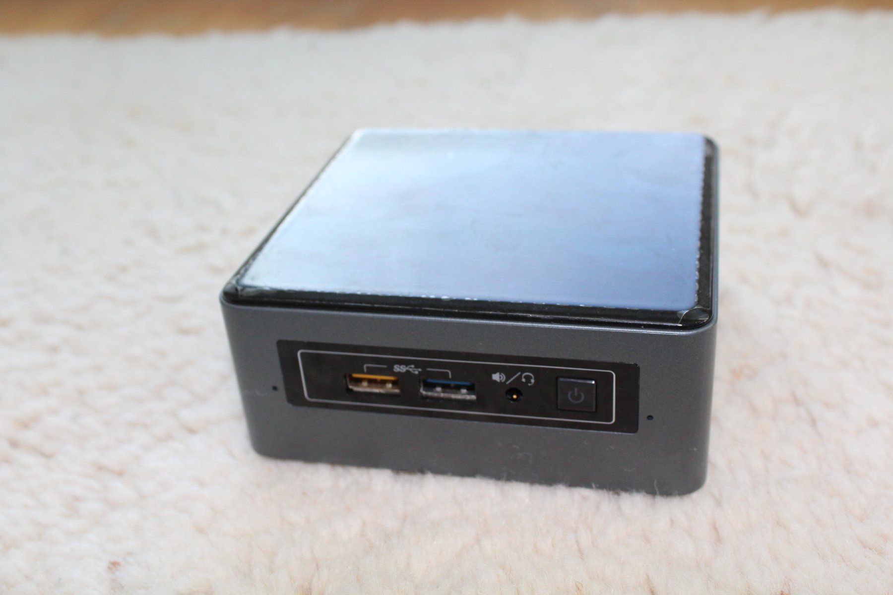 Intel PCs: Intel NUC NUC6CAYS – Gebraucht aus St. Gallen von checco40 3